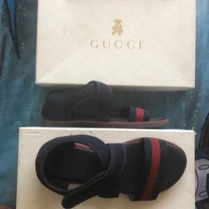 Boys Gucci sandals size 29